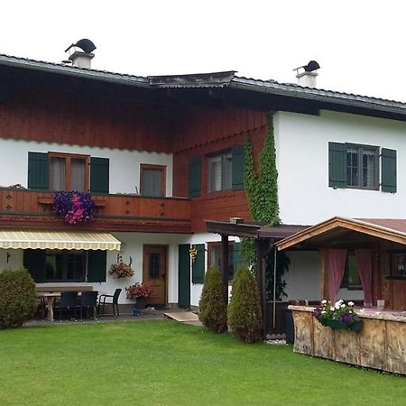 Ferienwohnungen Panoramablick Sankt Ulrich am Pillersee Exteriör bild